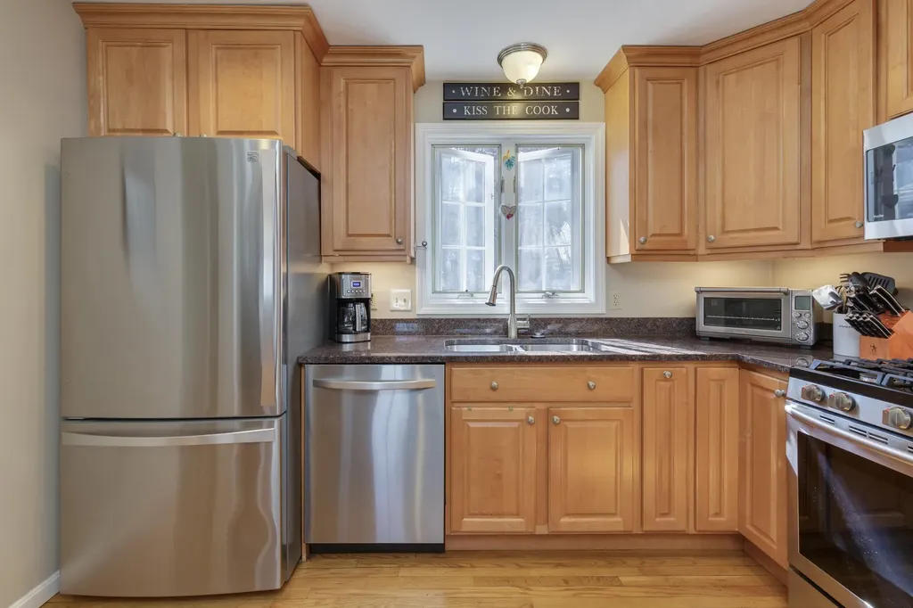 4 Otter Drive Concord NH 03301