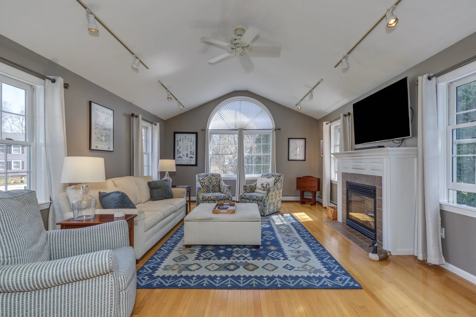 4 Otter Drive Concord NH 03301