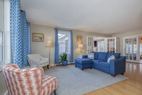 4 Otter Drive Concord NH 03301