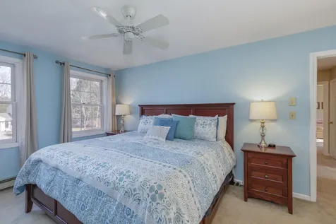 4 Otter Drive Concord NH 03301