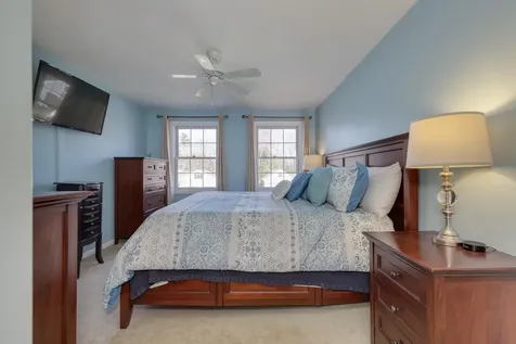 4 Otter Drive Concord NH 03301