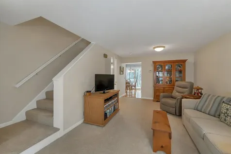 79 Woodland Green Rochester NH 03868
