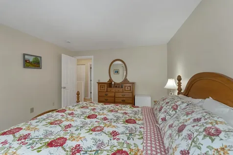79 Woodland Green Rochester NH 03868
