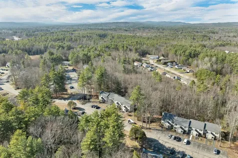 79 Woodland Green Rochester NH 03868