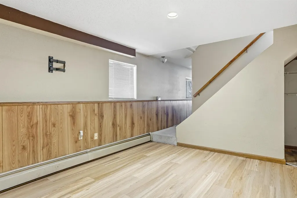 10 Hunter Drive Derry NH 03038