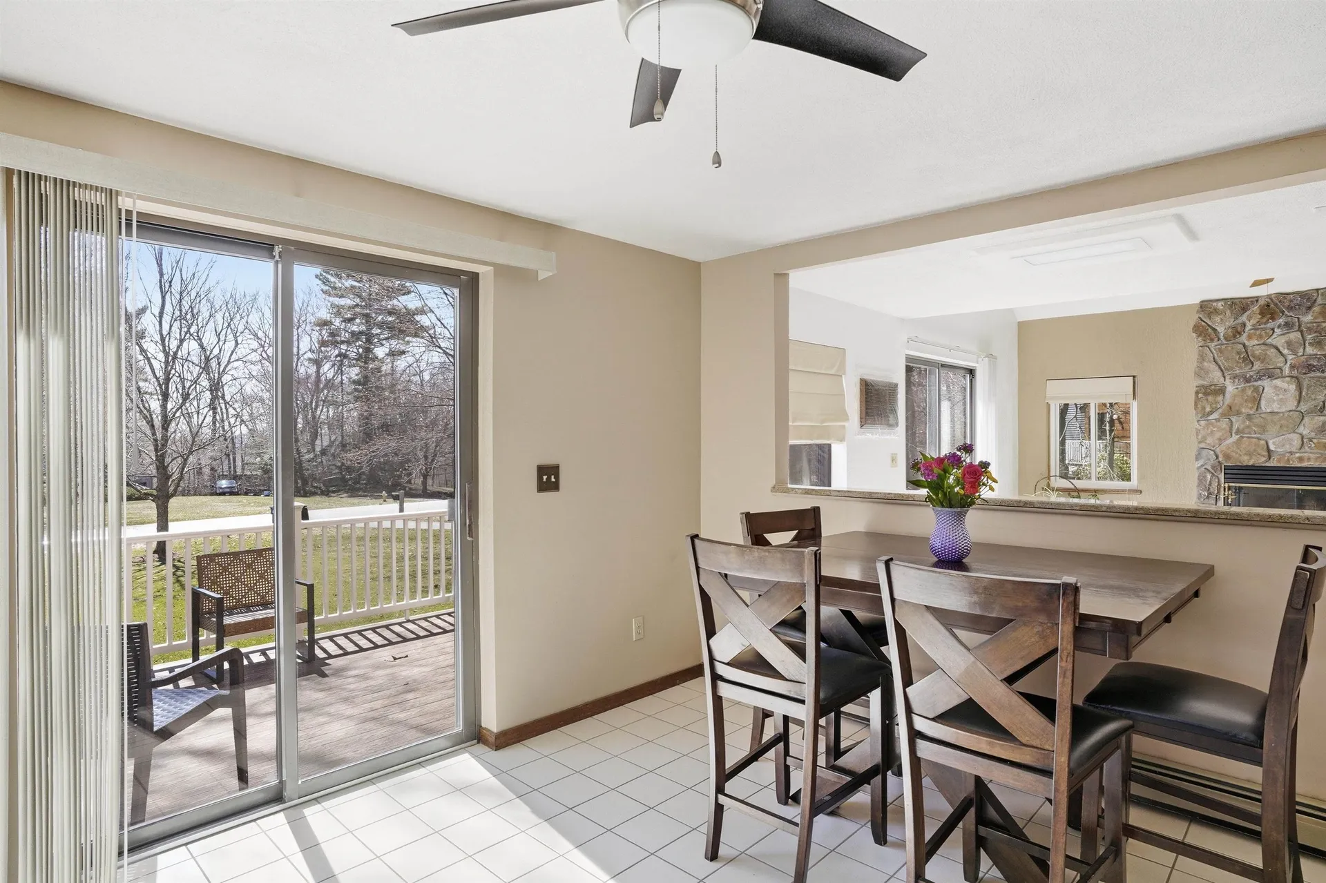 10 Hunter Drive Derry NH 03038