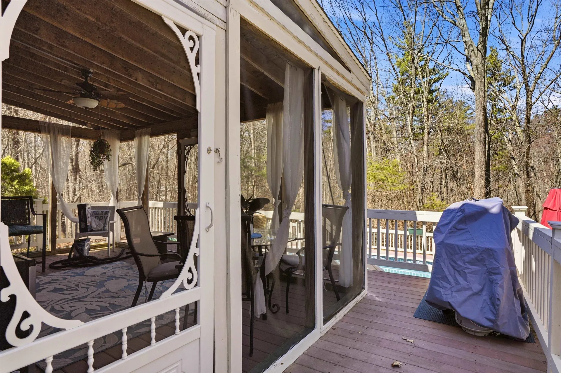 10 Hunter Drive Derry NH 03038