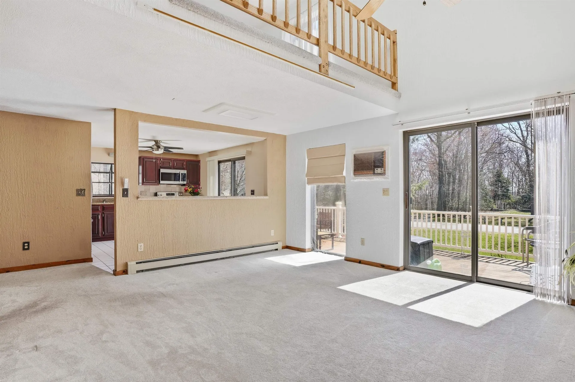 10 Hunter Drive Derry NH 03038
