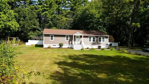 195 Bypass 28 Derry NH 03038