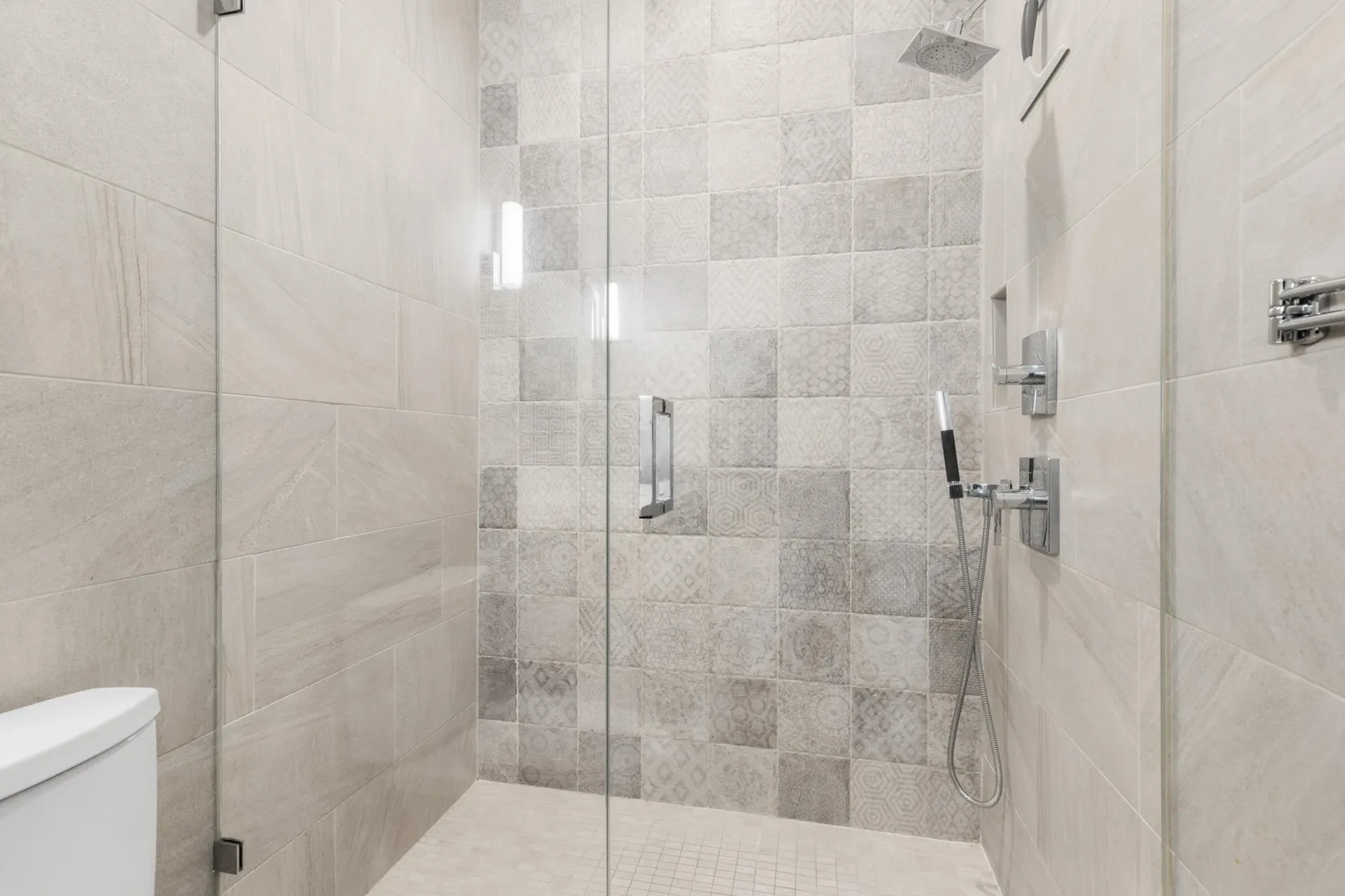 43 Cornwall Street Portsmouth NH 03801
