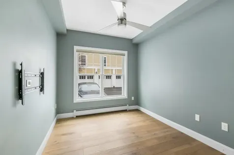 43 Cornwall Street Portsmouth NH 03801