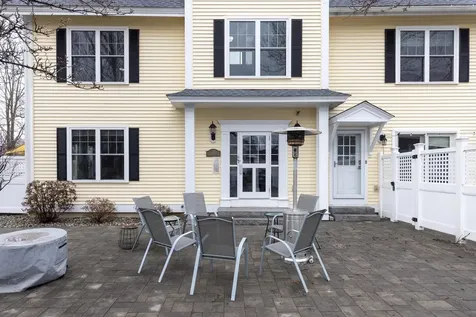 43 Cornwall Street Portsmouth NH 03801