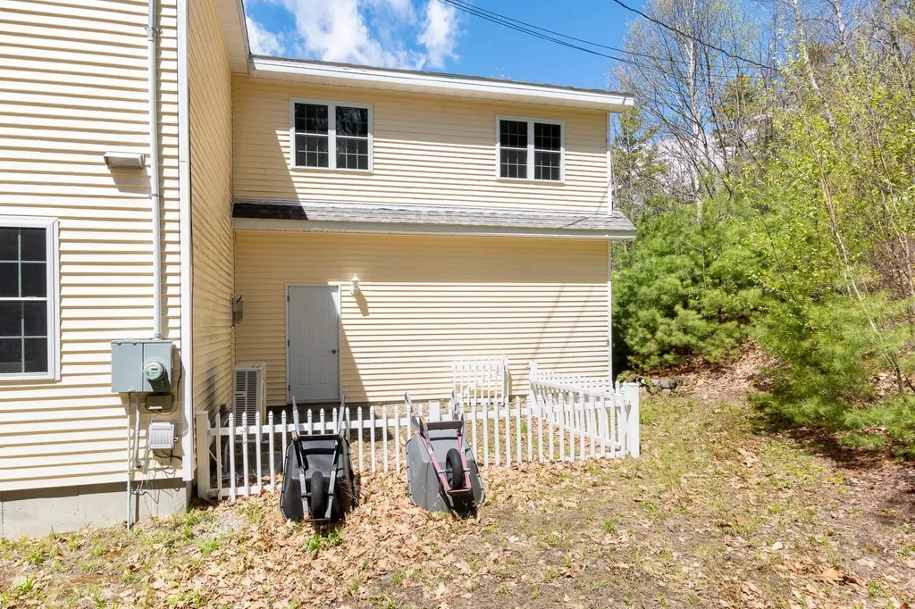 10 Skywatch Road Center Harbor NH 03226