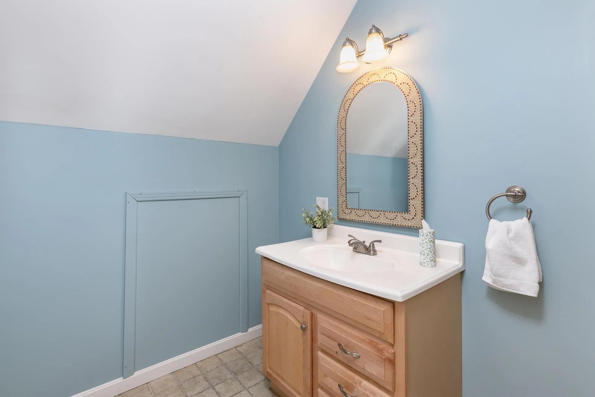 10 Skywatch Road Center Harbor NH 03226