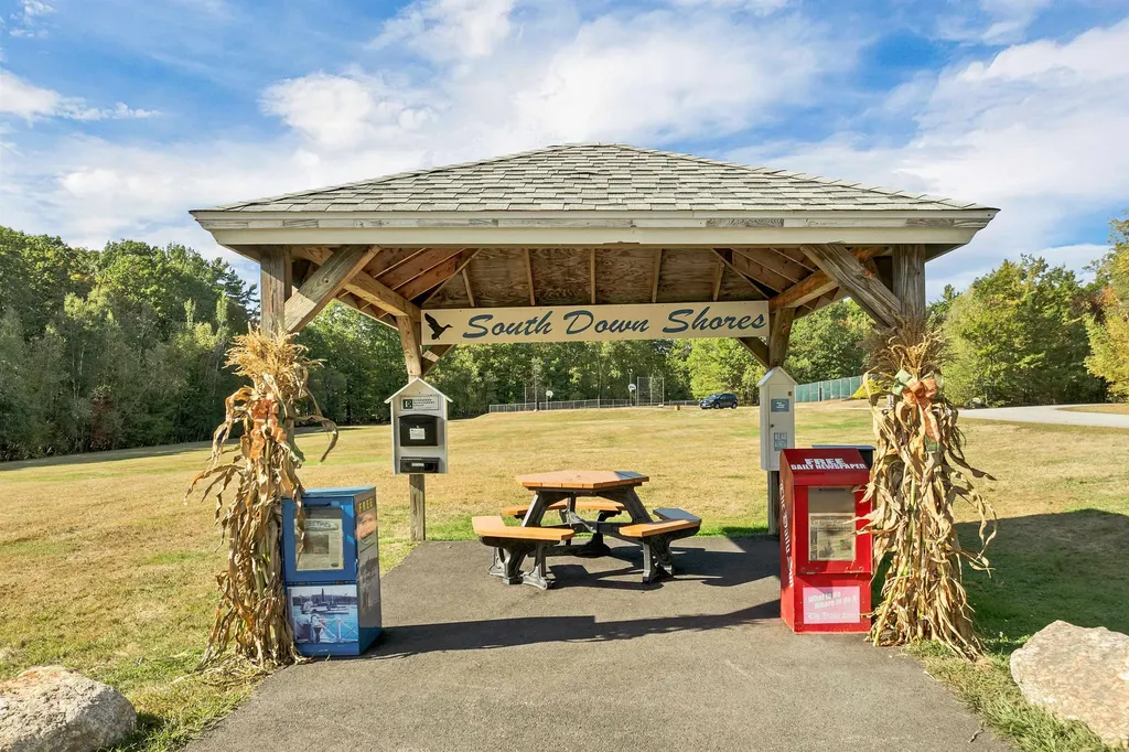 10 Birdie Way Laconia NH 03246