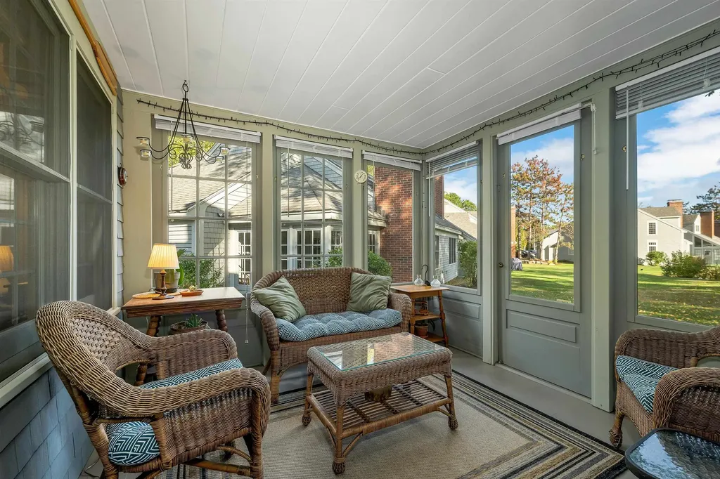 10 Birdie Way Laconia NH 03246