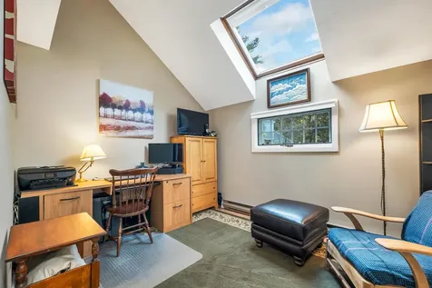 10 Birdie Way Laconia NH 03246
