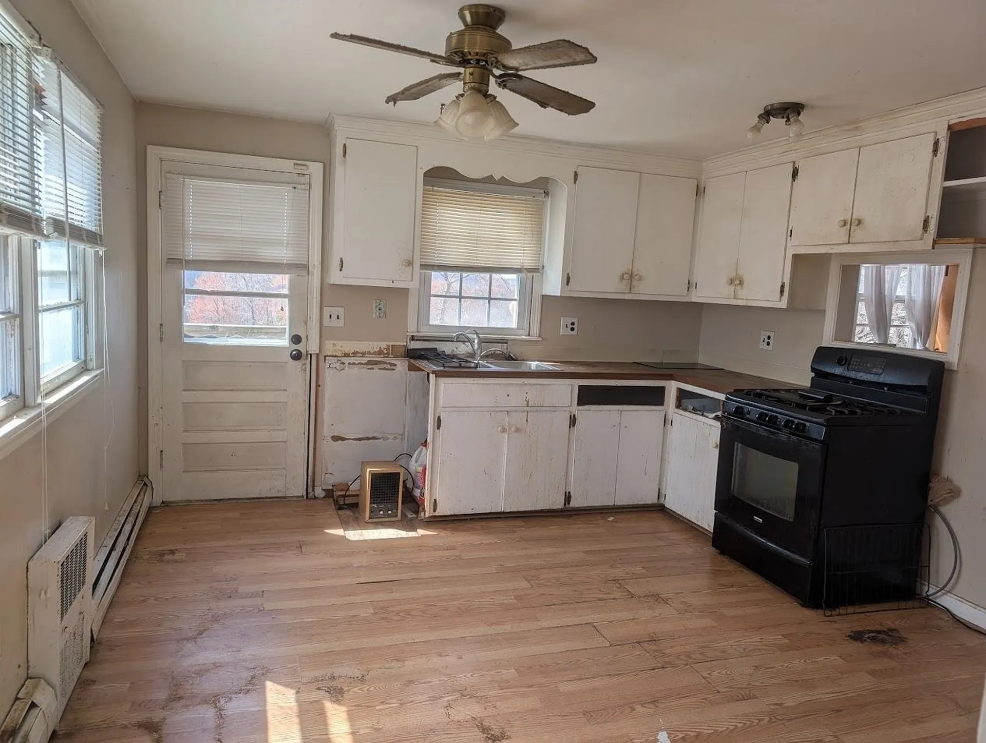 107 S Wilson Street Manchester NH 03103
