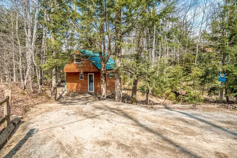 14 Lollipop Lane Tamworth NH 03886