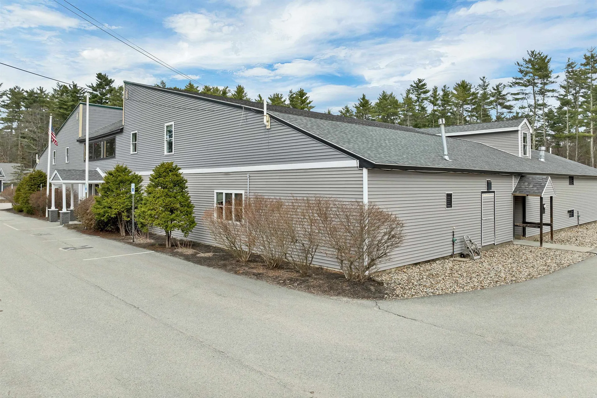 8 Eastern Avenue Barrington NH 03825