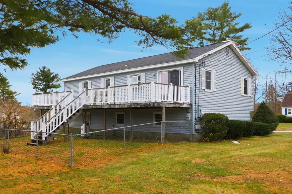 6 Anthony Drive Laconia NH 03246