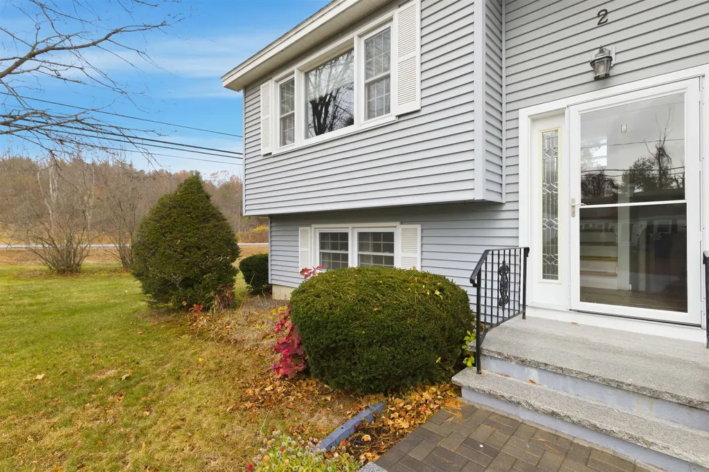 6 Anthony Drive Laconia NH 03246