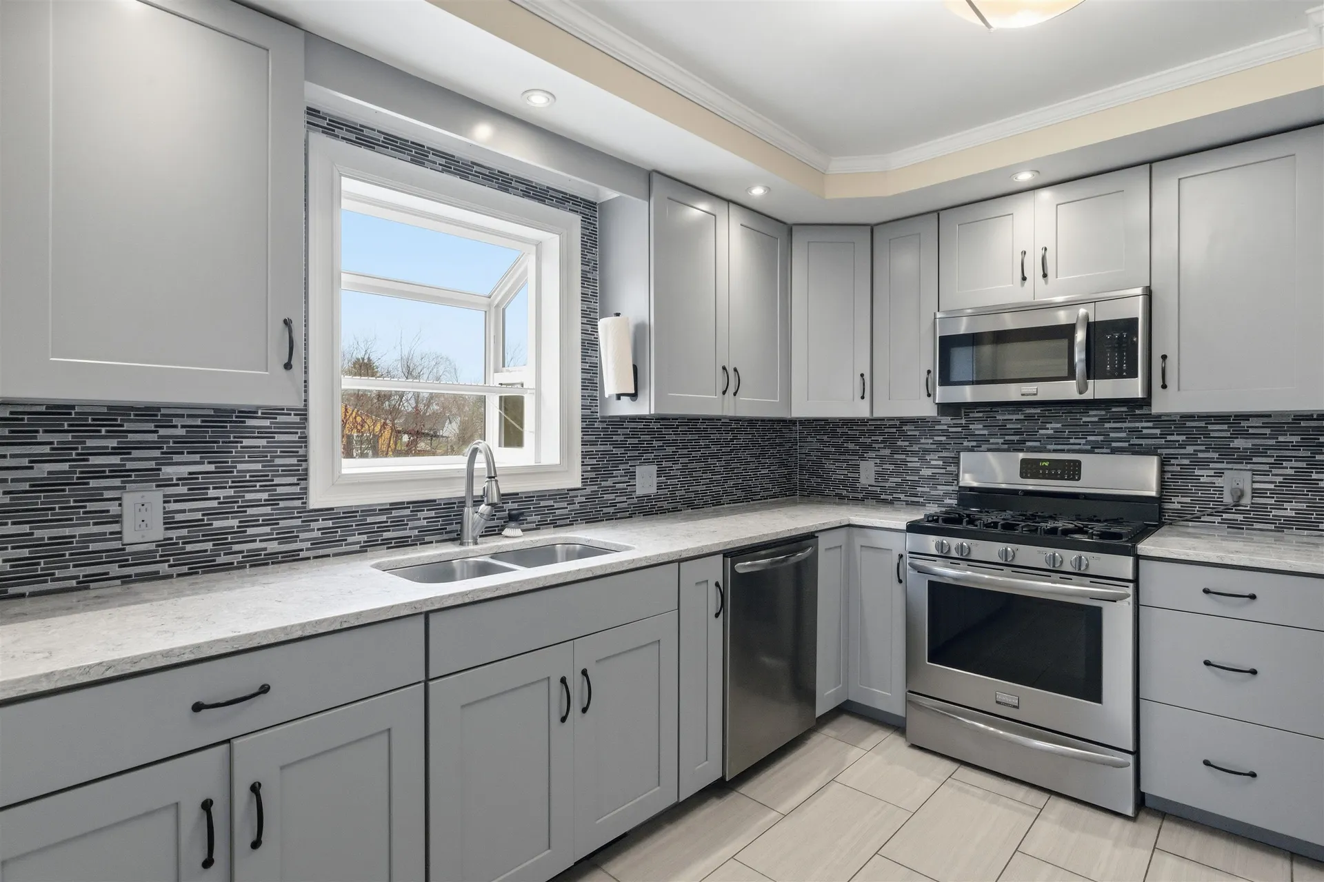 6 Anthony Drive Laconia NH 03246