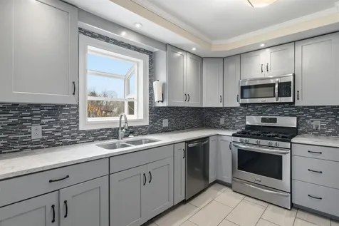 6 Anthony Drive Laconia NH 03246