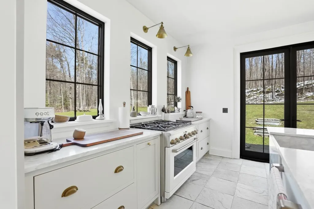 225 Piper Ridge Road Weybridge VT 05753