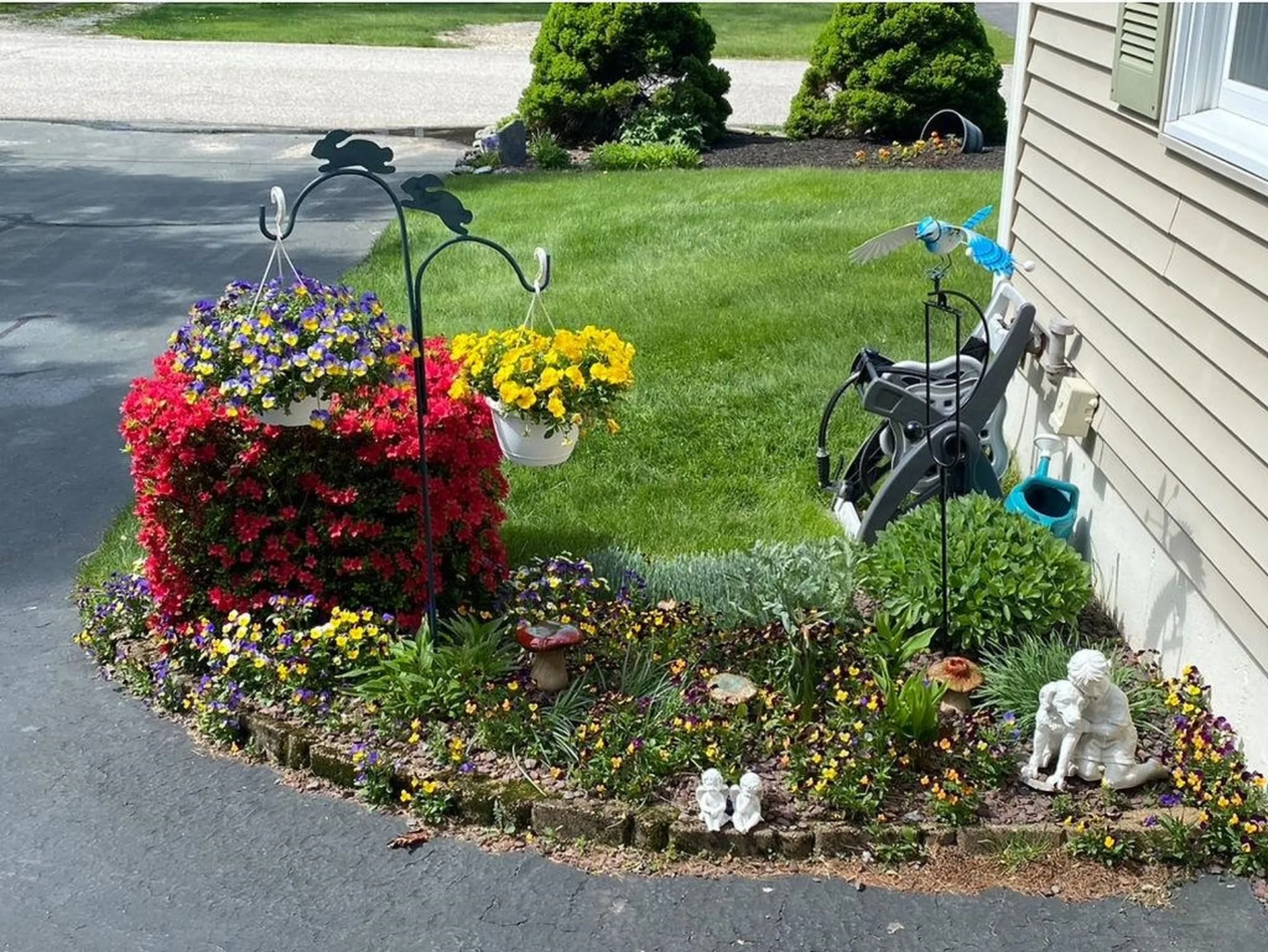 27 Hampshire Avenue Rochester NH 03867