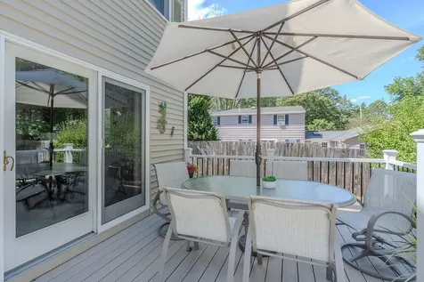 27 Hampshire Avenue Rochester NH 03867