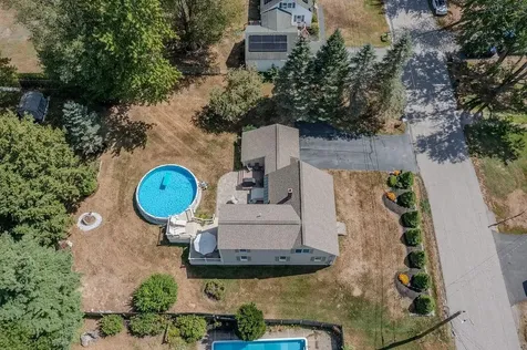27 Hampshire Avenue Rochester NH 03867
