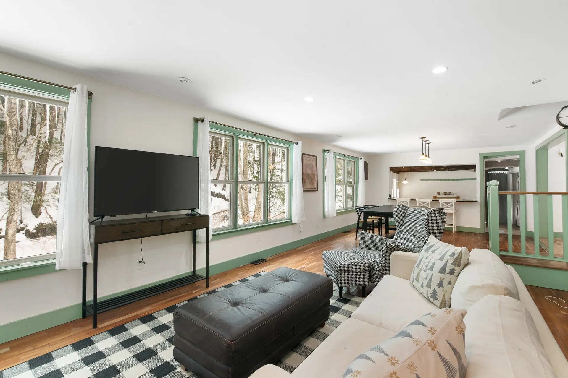 30 Back Street Newfane VT 05345