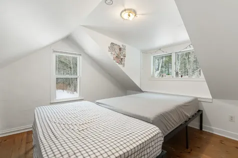 30 Back Street Newfane VT 05345