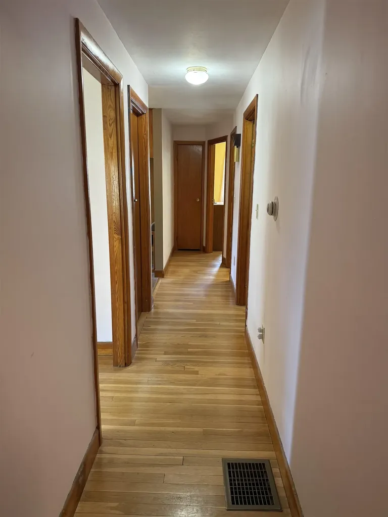 114 General Sullivan Way Rollinsford NH 03869