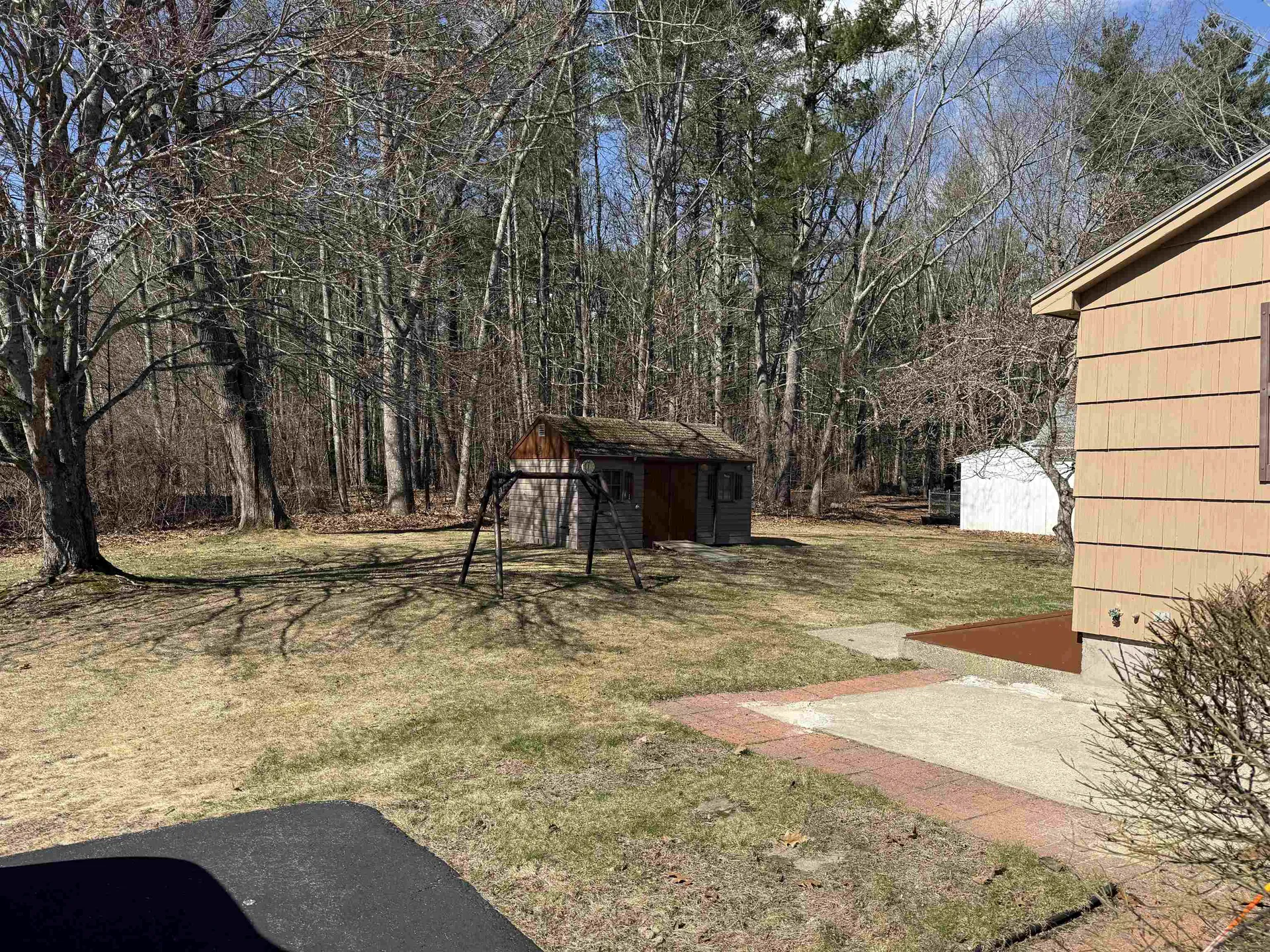 114 General Sullivan Way Rollinsford NH 03869