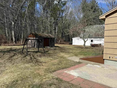 114 General Sullivan Way Rollinsford NH 03869