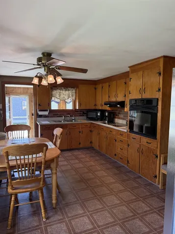 114 General Sullivan Way Rollinsford NH 03869