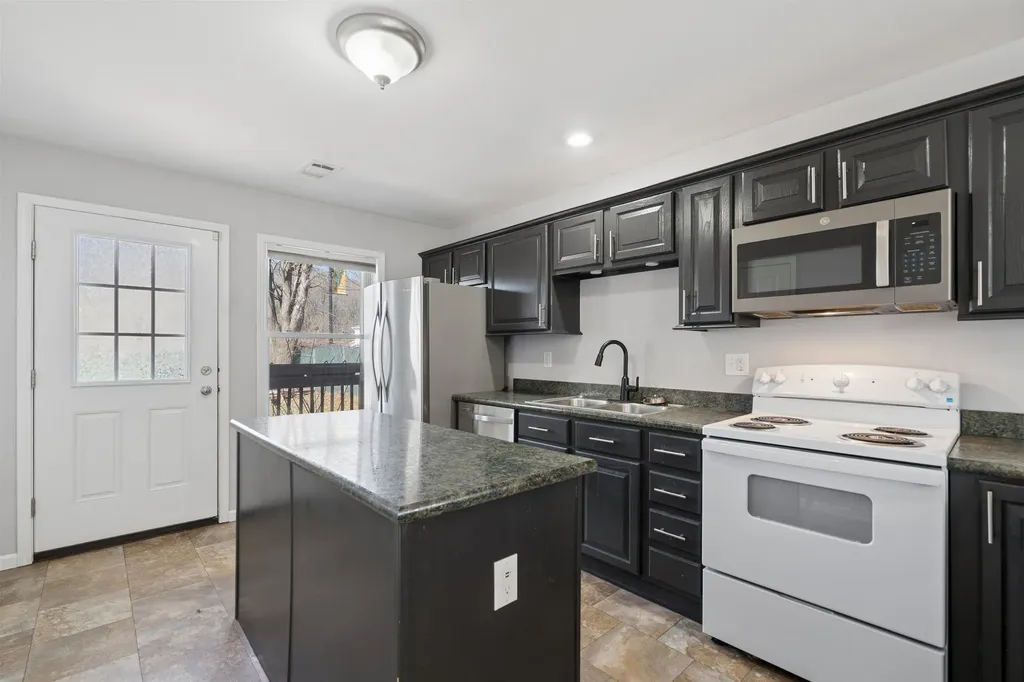126 O'hear Court Waterbury VT 05676
