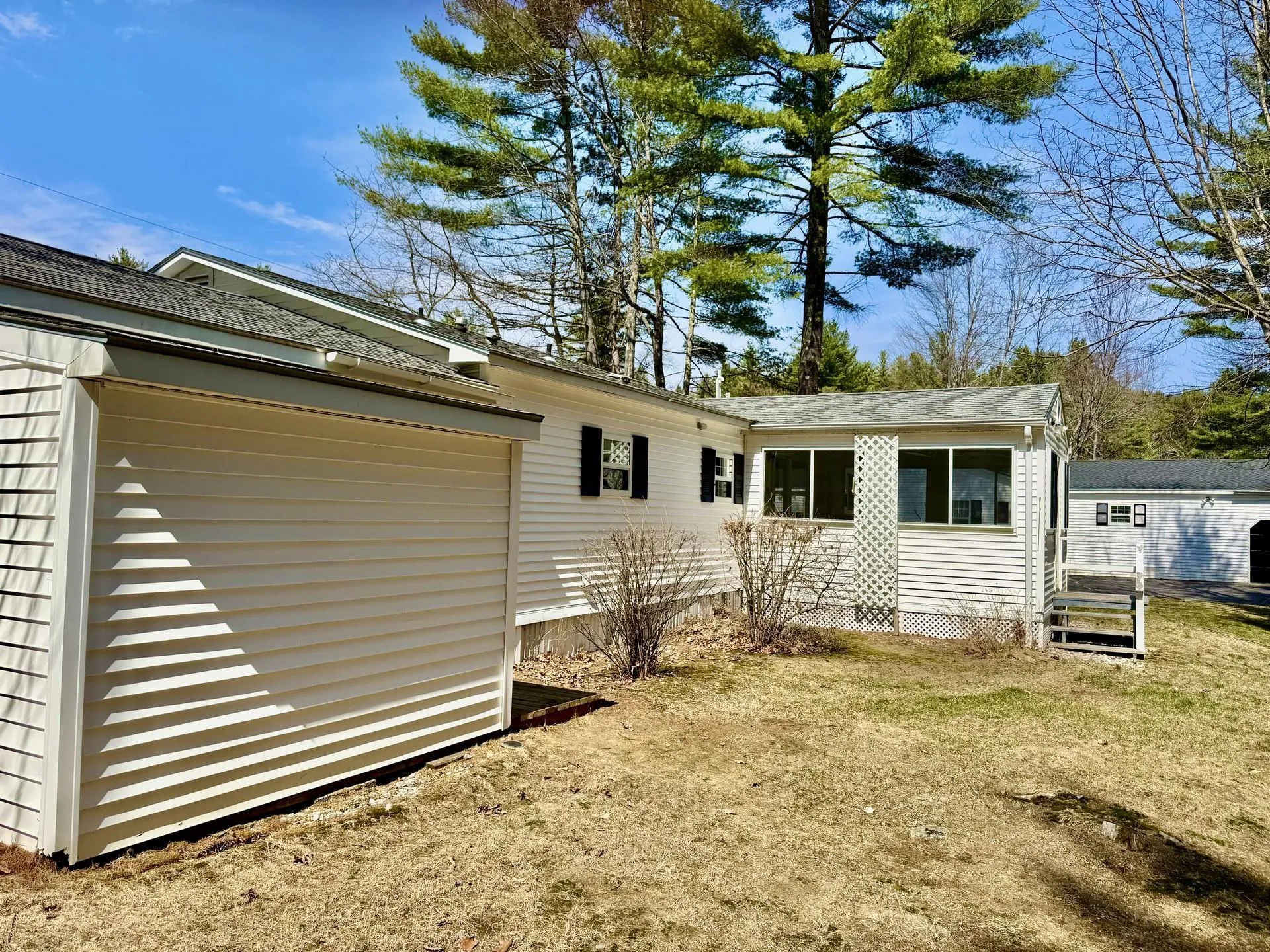 186 Deer Path Road Hopkinton NH 03229