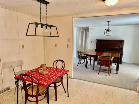 186 Deer Path Road Hopkinton NH 03229