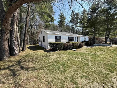 186 Deer Path Road Hopkinton NH 03229