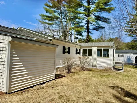 186 Deer Path Road Hopkinton NH 03229