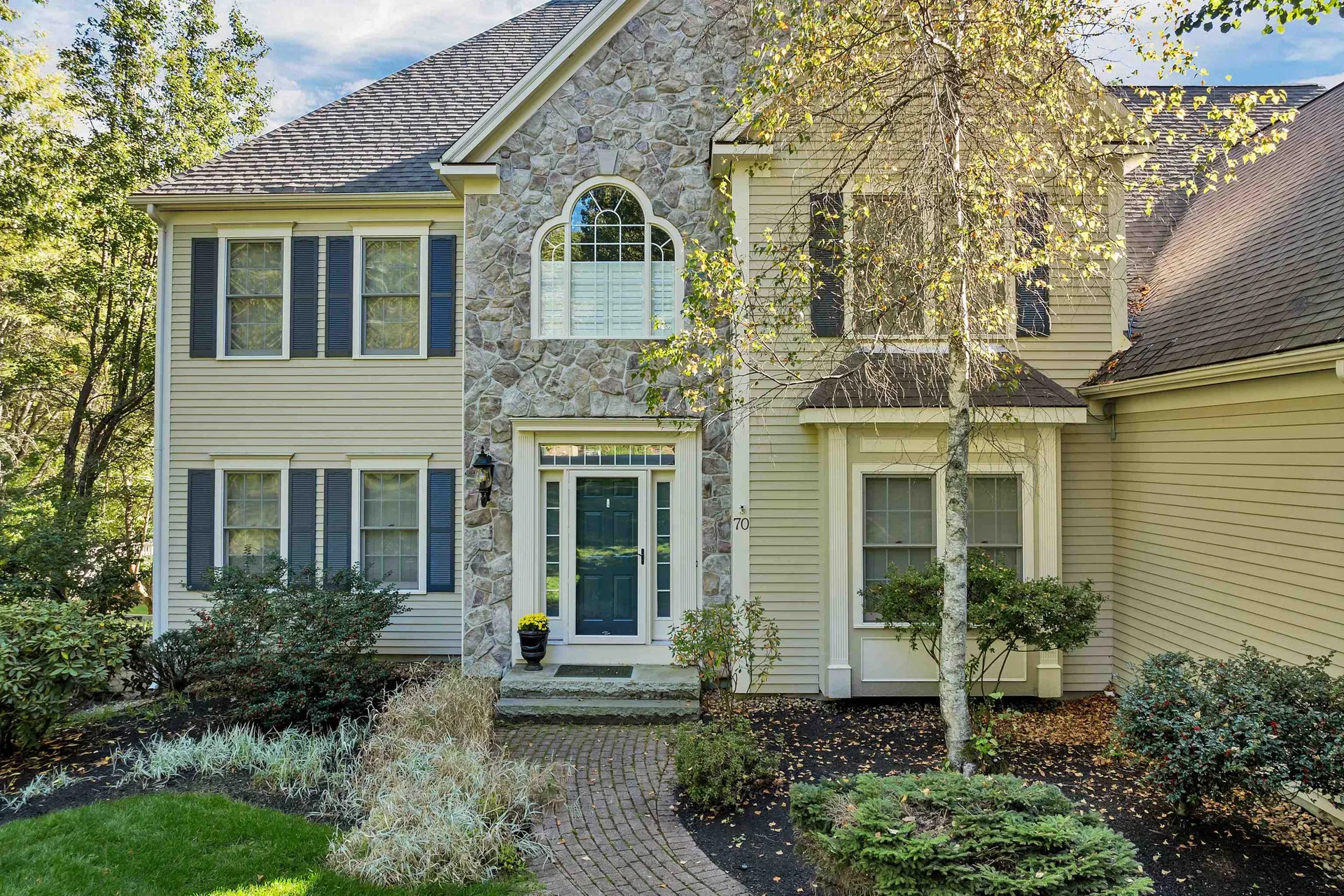 70 Colonel Daniels Drive Bedford NH 03110