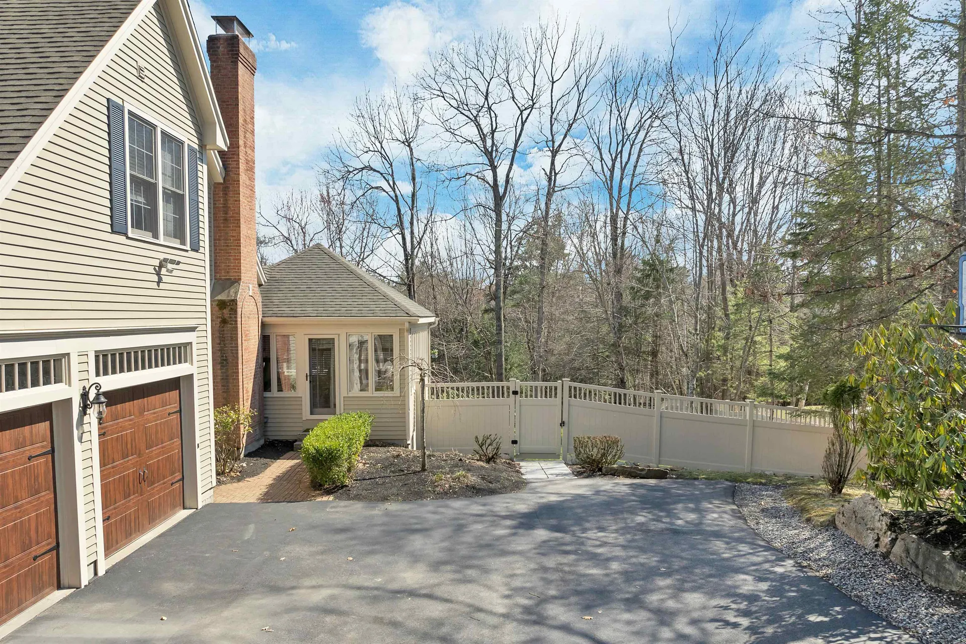 70 Colonel Daniels Drive Bedford NH 03110