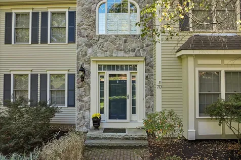 70 Colonel Daniels Drive Bedford NH 03110