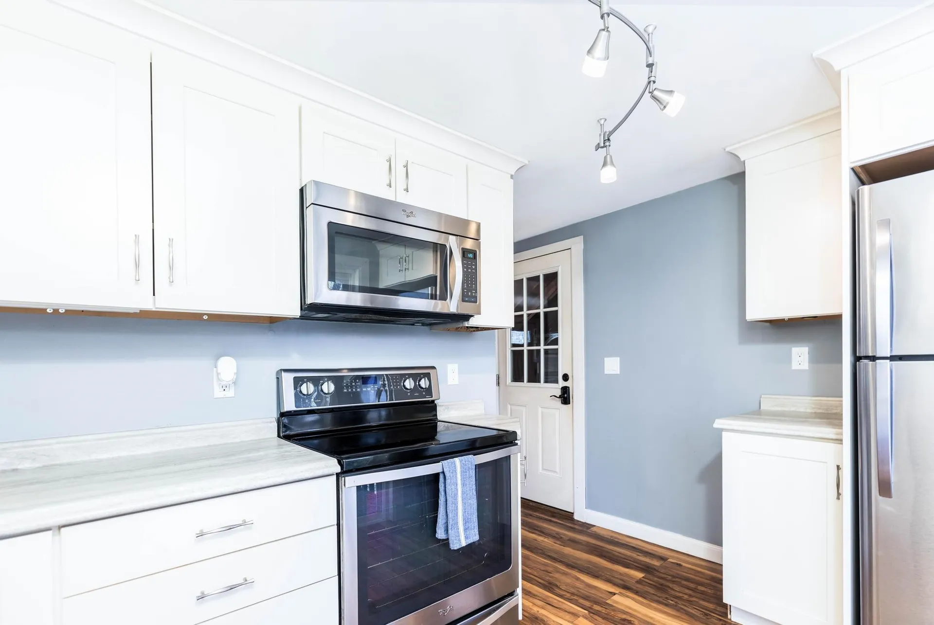 11 Lyons Street Rochester NH 03867