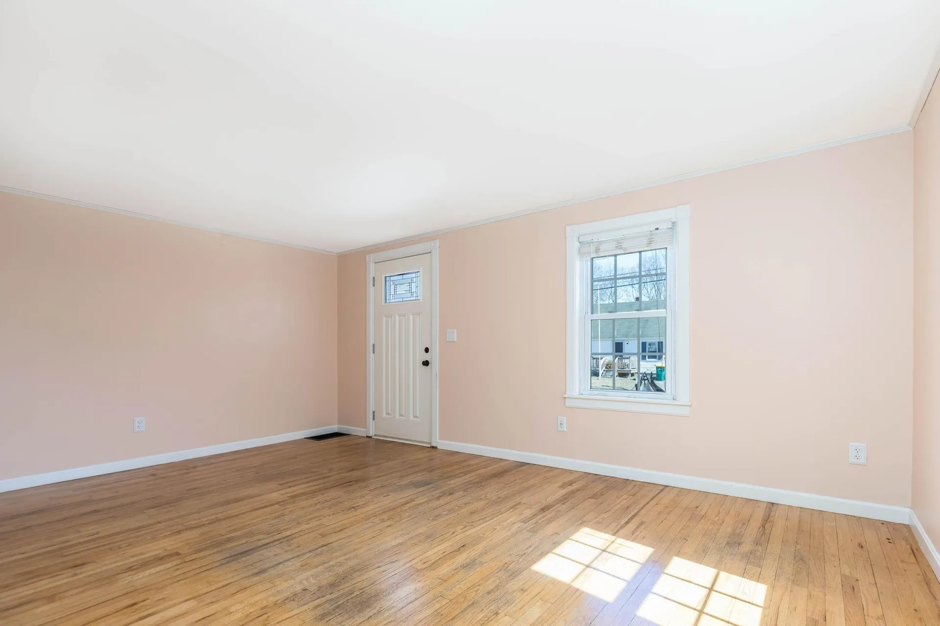 11 Lyons Street Rochester NH 03867