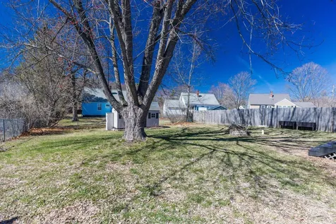 11 Lyons Street Rochester NH 03867