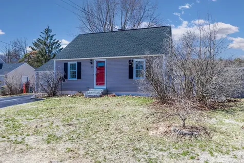 11 Lyons Street Rochester NH 03867